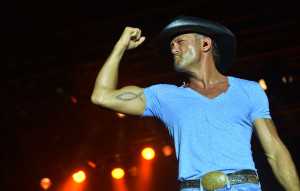 BREAKING: Tim McGraw Announces 2013 Tour With Chicago Date!