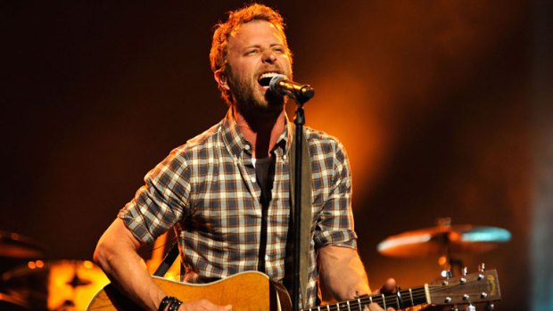 Dierks Bentley Performs Drunk On A Plane On The Today Show